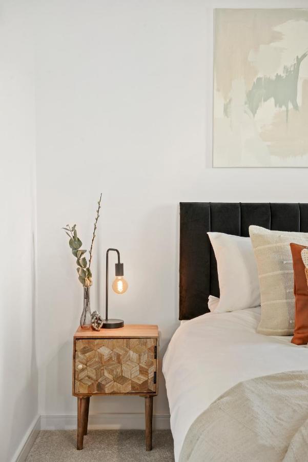 ميلتون كينيز Luxury Apartment At Holt House المظهر الخارجي الصورة